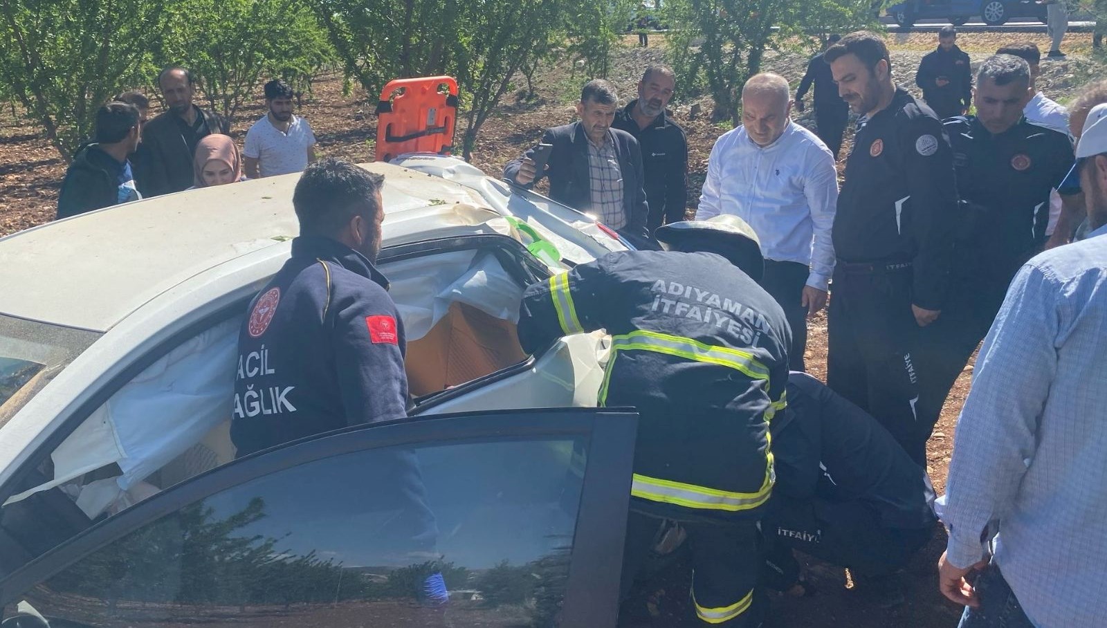 Yol ayrımında feci kaza 71 yol ayriminda feci kaza SqqpDFp3