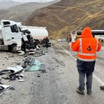 yolcu otobusu tankerle carpisti 8 yarali HkyIx7Ha