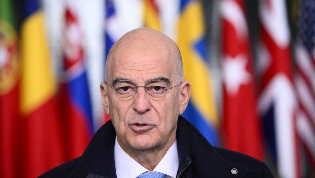 yunanistan avrupa ordusuna katilacak ulkeleri tartismak istiyor