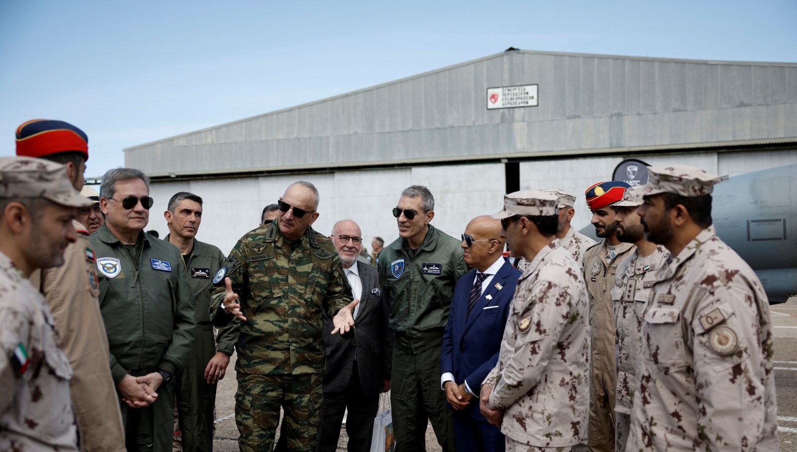 yunanistan genelkurmay baskani turkiye bir tehdit 5 dakika icinde karsilik verebiliriz bZJLcPEE