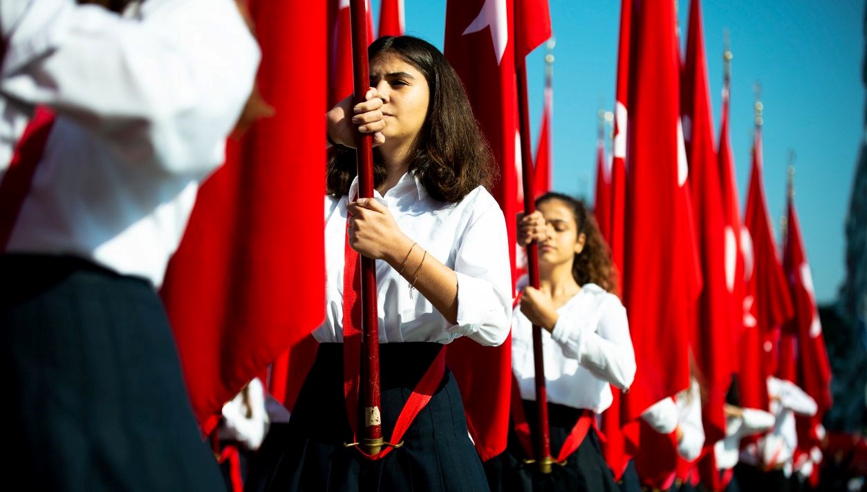 19 mayis resmi tatil mi 19 mayis pazartesi gunu okullar tatil mi olacak 2025 hjdqBtar