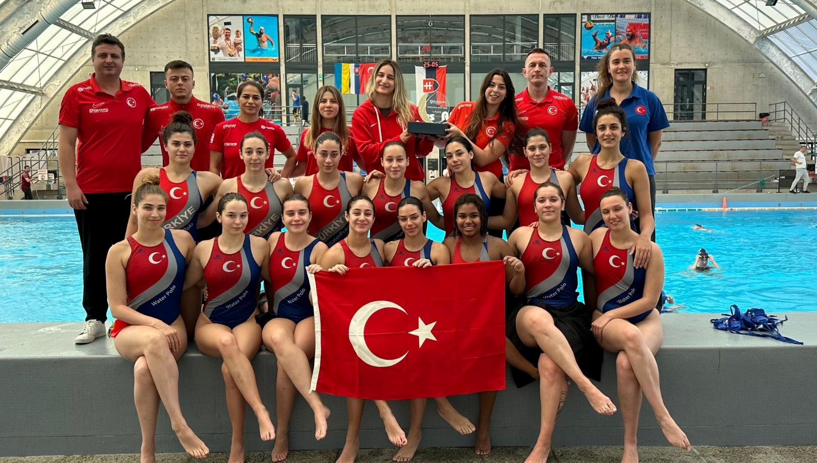 A Ulusal Bayan Sutopu Ekibi şampiyon oldu 71 a ulusal bayan sutopu ekibi sampiyon oldu vl2tSiQR