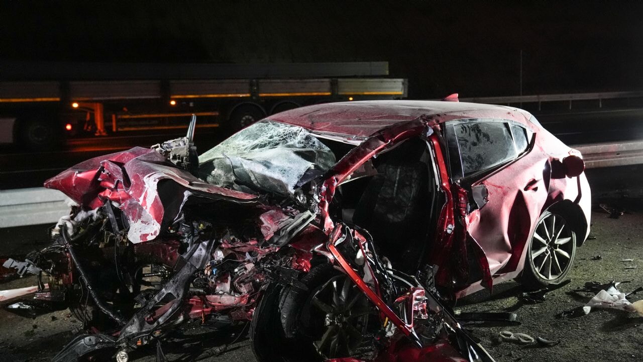 ankara nigde otoyolunda korkunc kaza olu ve yaralilar var