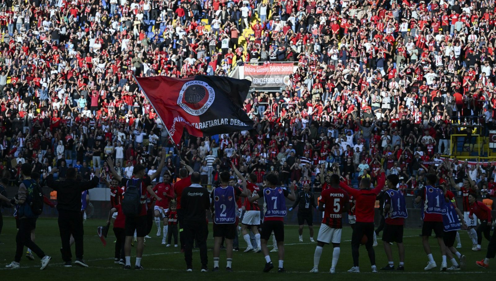 asirlik cinar genclerbirligi yeniden super ligde SCFKmqis