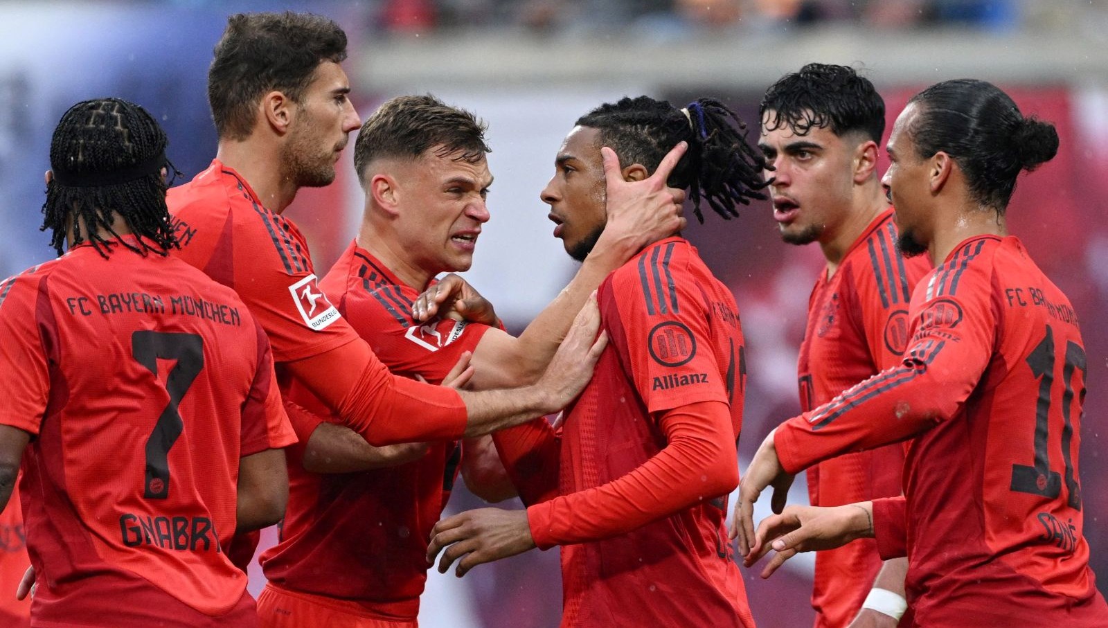 bundesligada sampiyon bayern munih mRGCyahS