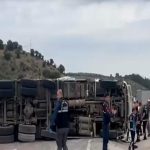 canakkalede zincirleme kaza 6 olu cok sayida yarali ZdWpTUGS