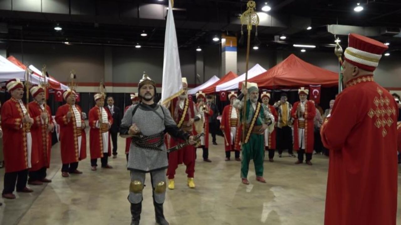 chicagoda turk kultur soleni mehter marslariyla festival basladi TWKv9MyS
