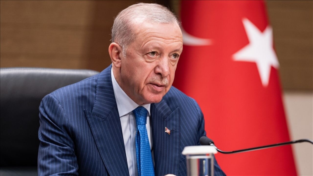 cumhurbaskani erdogan kameralari bantlamak bizim kitabimizda yazmaz T6PtTKWM