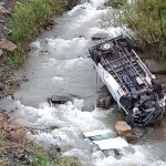 derede can pazari hakkaride minibus devrildi iki meyyit uc yarali kg7gVMq9