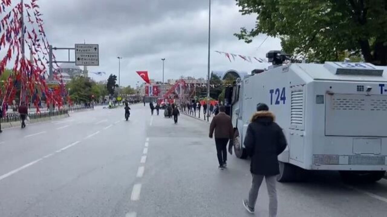 disk kadikoyde toplandi taksim kapatildi 1 mayis gerilimi yukseliyor nrkKimC3