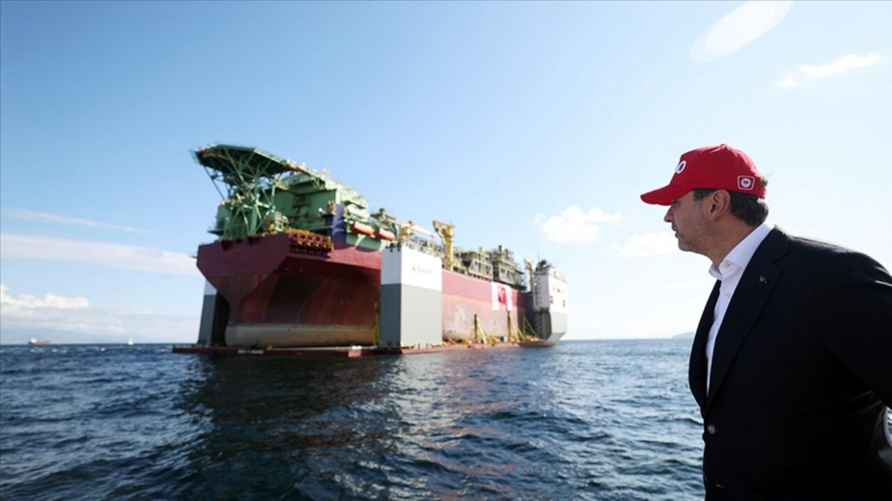 dogal gaz iki kat uretilecek bayraktardan aciklama zAM2LThz
