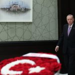 erdogandan kritik aciklamalar bahceliden kabine toplantisina ay yildizli 102 gul 6RDI3SJ1