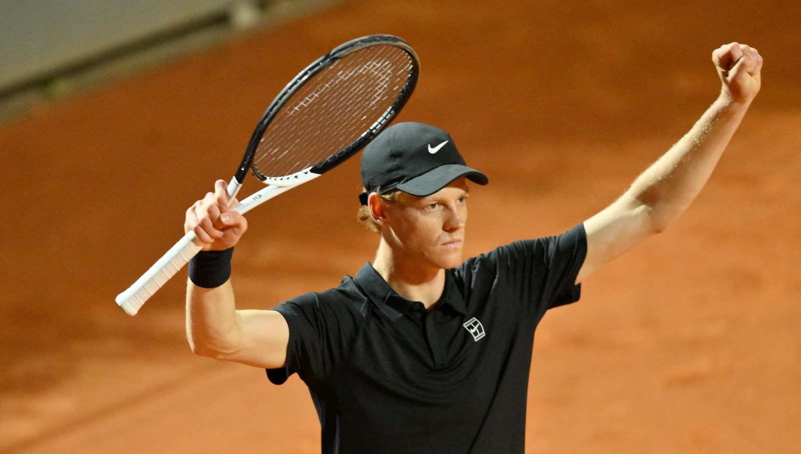 fransa acikta sinner dorduncu tipe yukseldi aGABzNYy