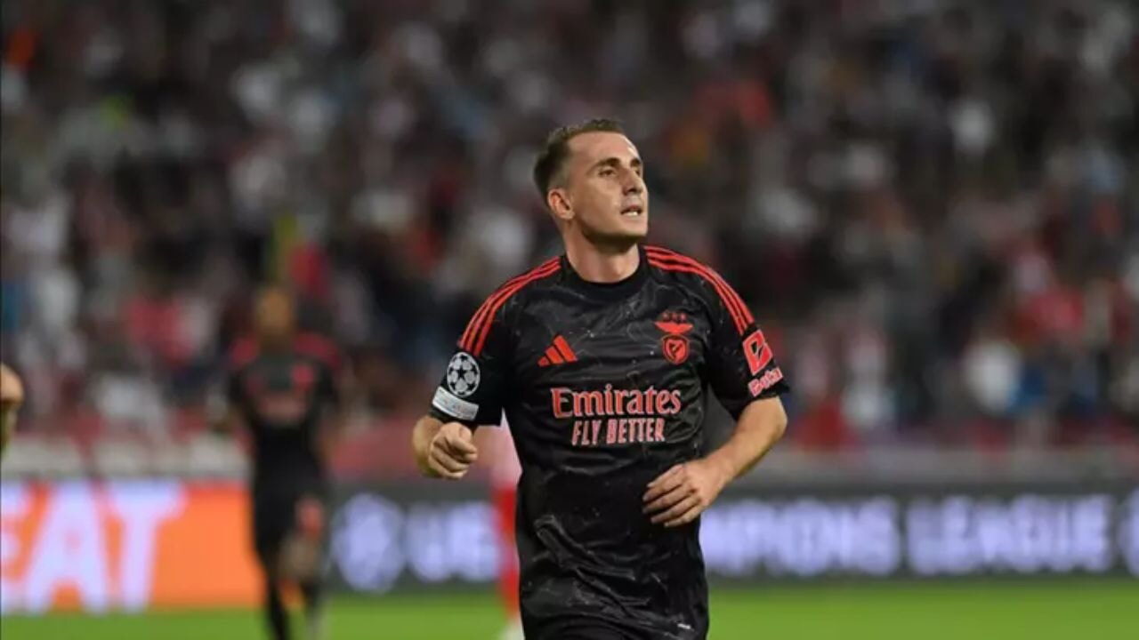 galatasarayi kutlamadi elestiriler patladi aileden zehir zemberek aciklama twJLmbaM