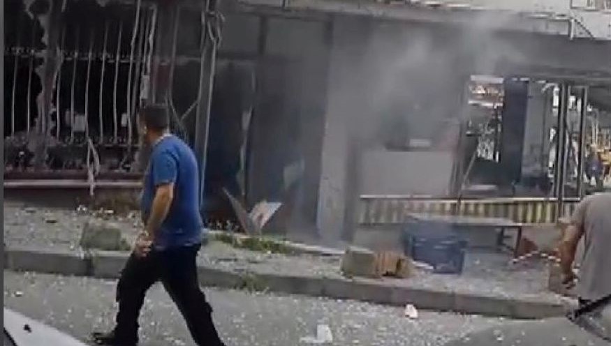 Güngören'de iş yerinde korkutan patlama 71 gungorende is yerinde korkutan patlama WmmM7i6b