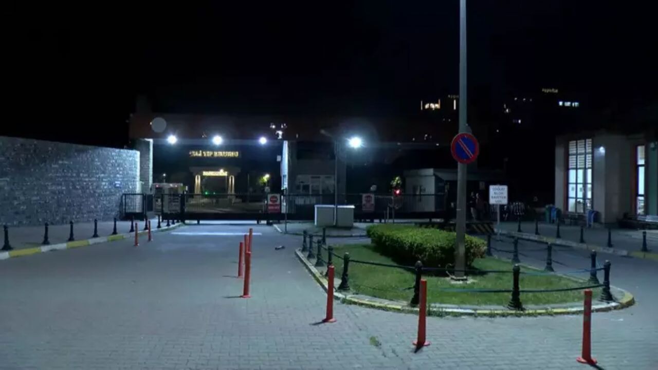 istanbulda denizin sir olumu helalim diyerek alip goturdu ertesi gun cesedi bulundu YncNFedT