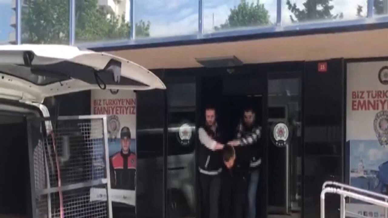 kadikoyde galatasaray taraftarina silahli saldirida tutuklama iVnjCNam