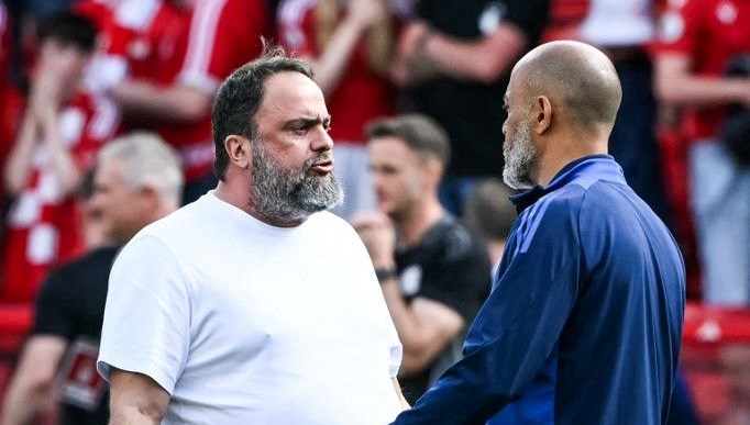 kare kare o anlar premier ligde lider alana girdi teknik yoneticisi azarladi