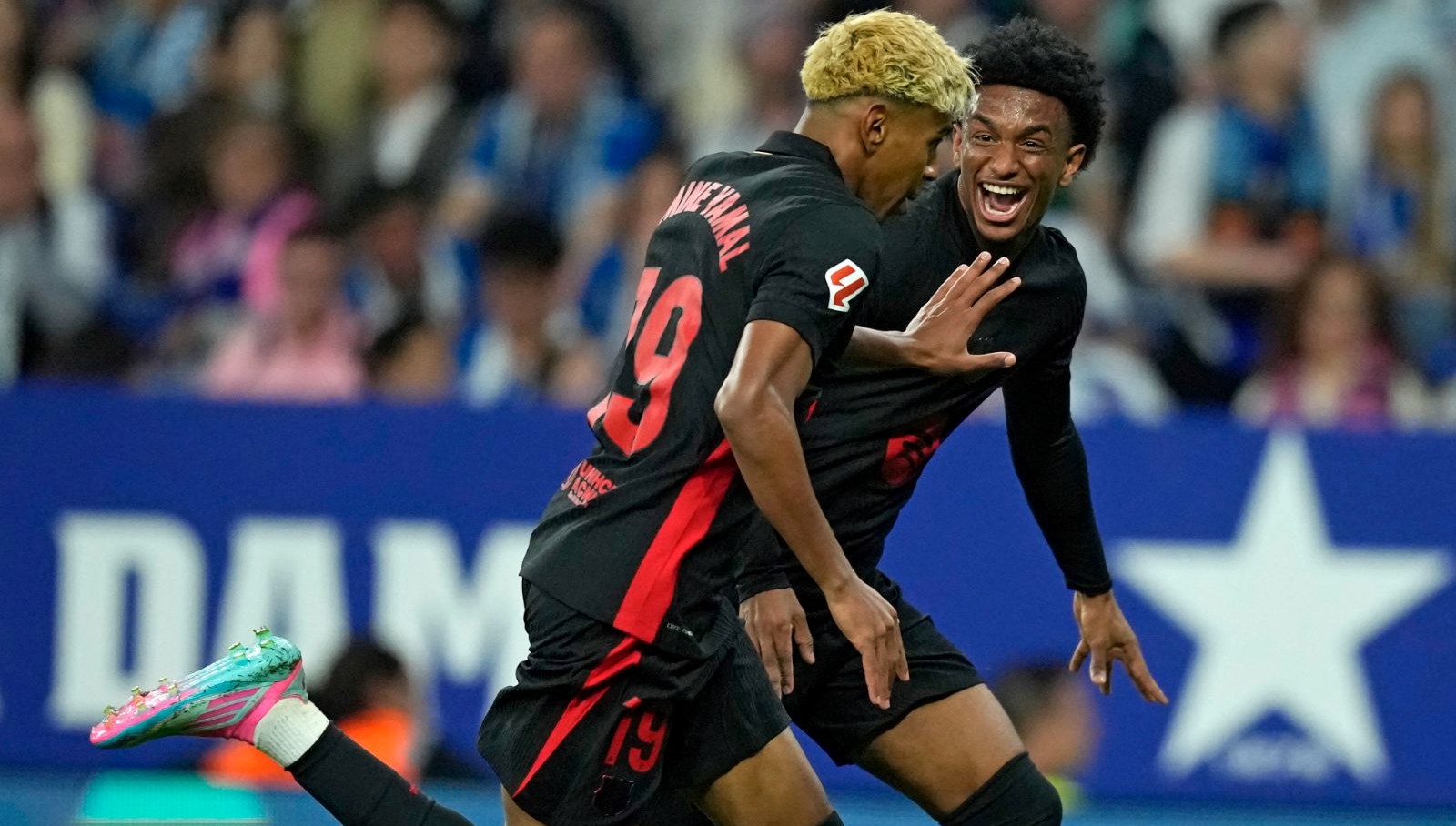 la liganin sampiyonu barcelona QJSk8GaU