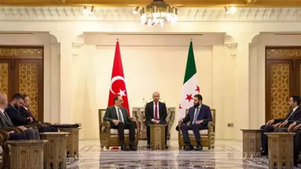 mit baskani kalinin sara ile gorusmesinin detaylari LDt7abIb