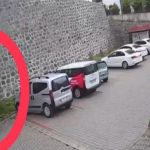 site bahcesine dusen aracin surucusu oldu I3861Ejz