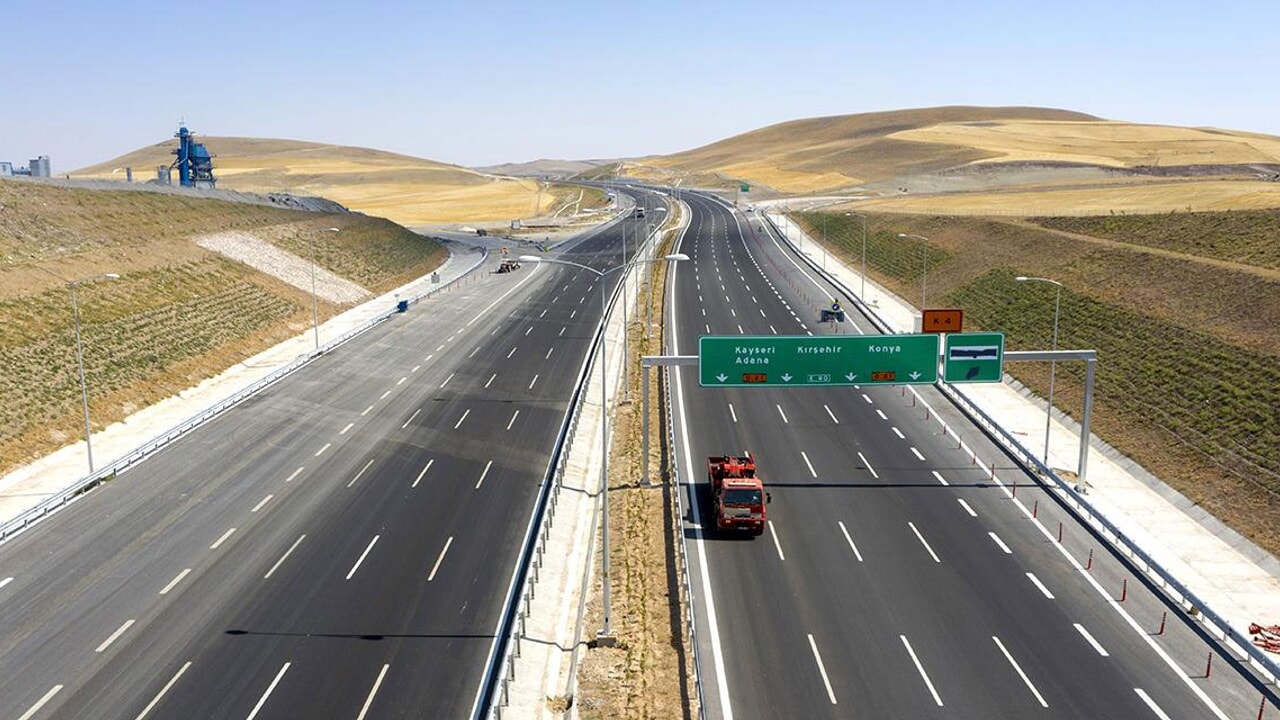 tag ve tem otoyollarinda kritik yol onarim calismalari 18 mayis 2025 jCa7JOis