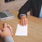 tazminat ve ise iade hakki is kanununa gore isten cikarma gecersizdir Y3TF35TS