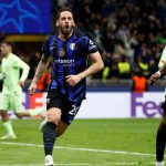 turkler ust uste 3 defa finalde hakan calhanoglu birinci pesinde tRiV452I