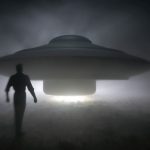 ufo uzmanindan uzayli uyarisi masum insanlari olduruyorlar vhLVLQc2