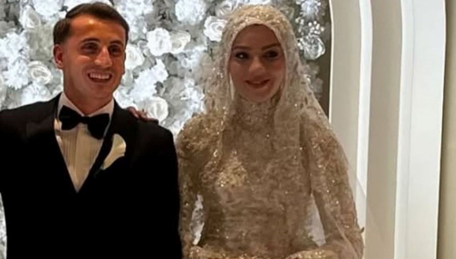 ulusal futbolcu kerem akturkoglu ile ceren azak ile evlendi B3QsLCNl