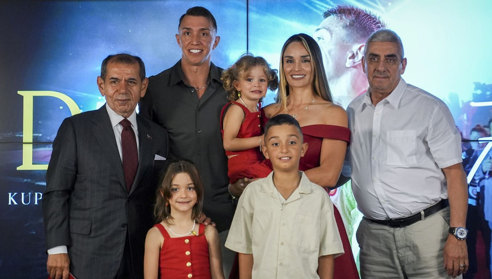 veda eden musleradan galatasaraya kaleci onerir misiniz sorusuna cevap uiZTDRPB