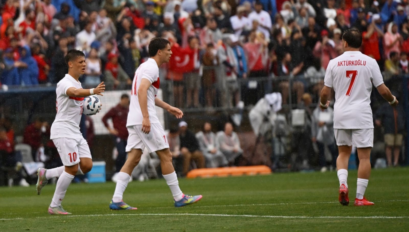 a ulusal takiminmeksika ile ilksinavi tNtXBs1b