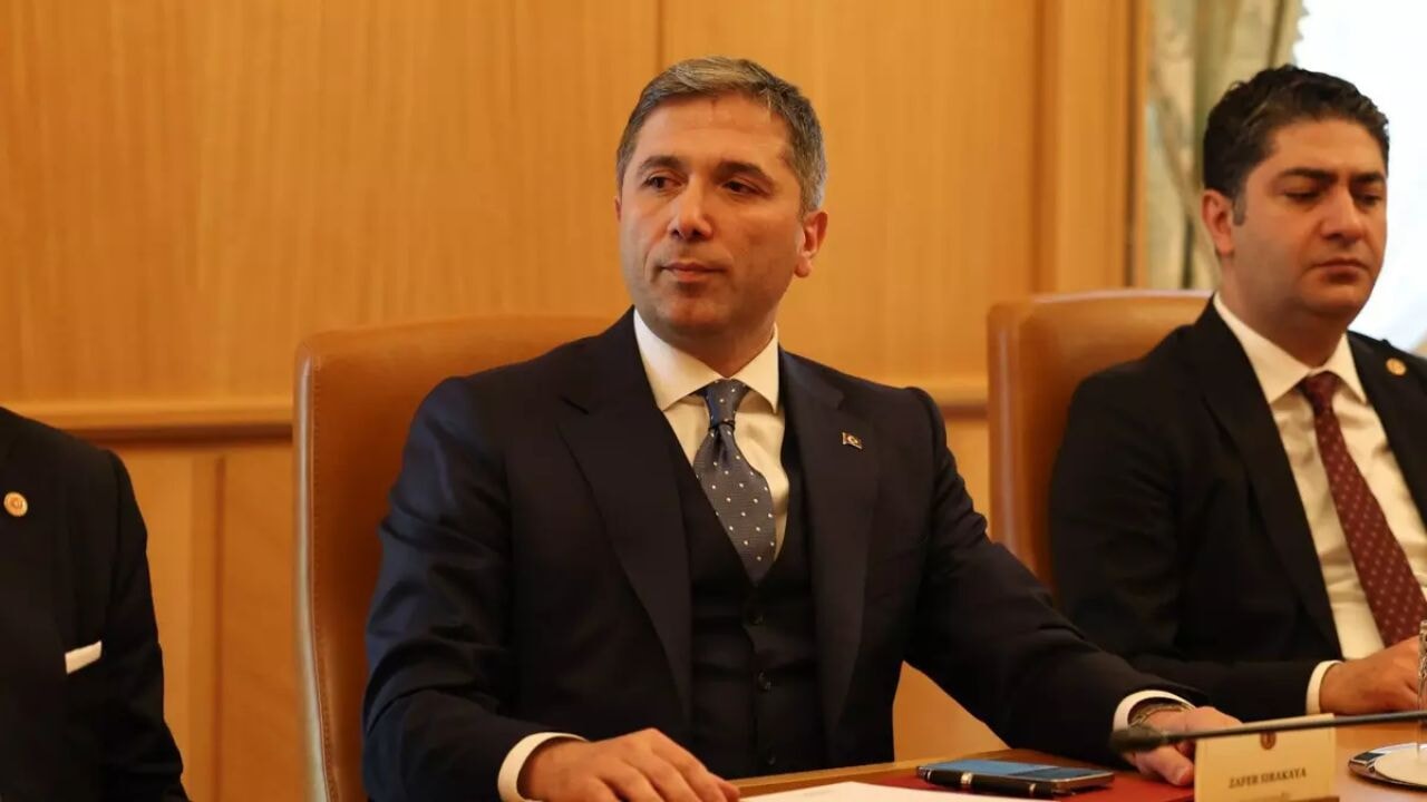 ak partiden israilin irana saldirilarina sert tepki bu barbarlik son bulmali VNwH8Hqf