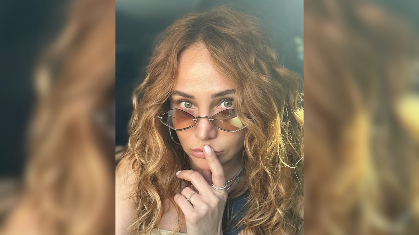 burcin terzioglu bodrumda bikinisiyle goz kamastirdi awzsNYG6