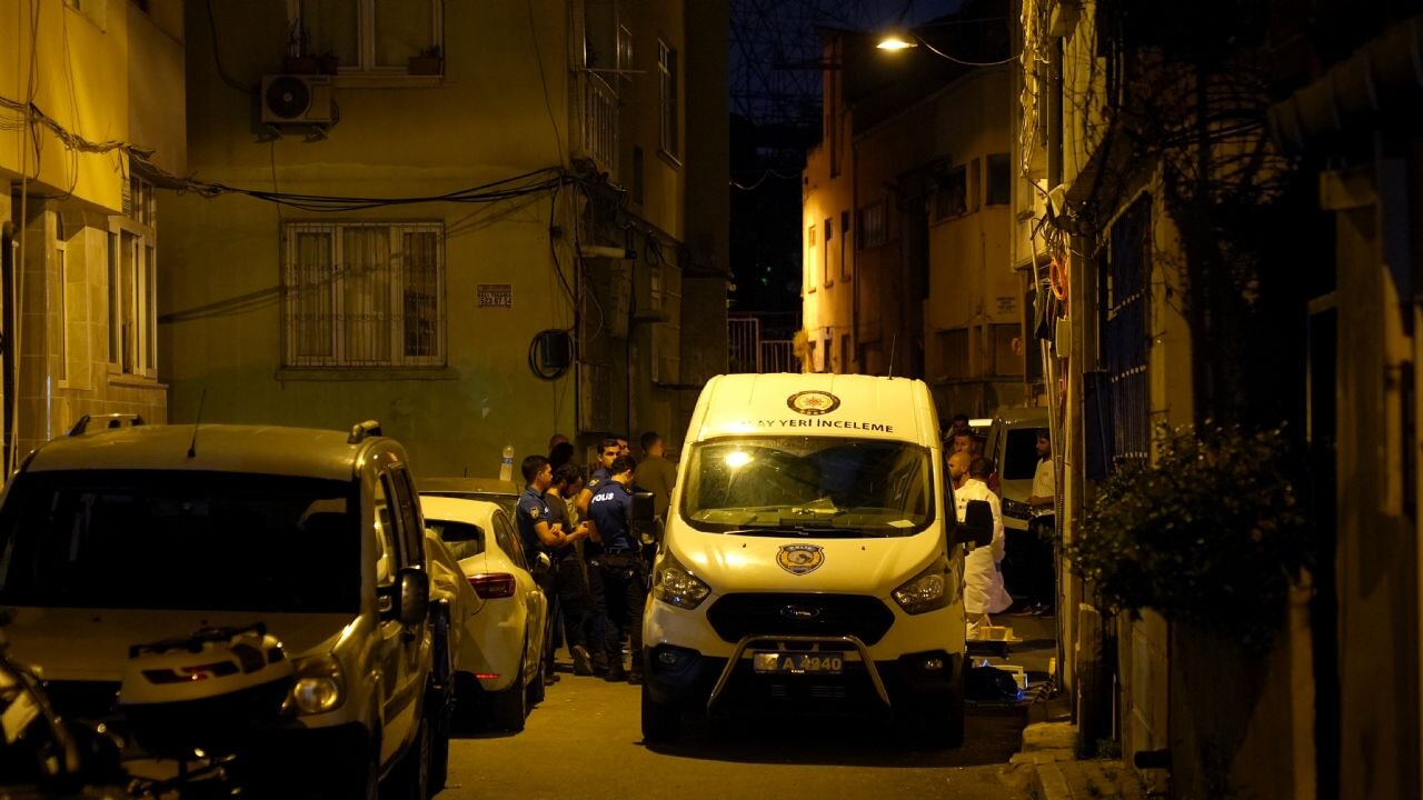 istanbulun gobeginde silahli saldiri XbdUW6fA