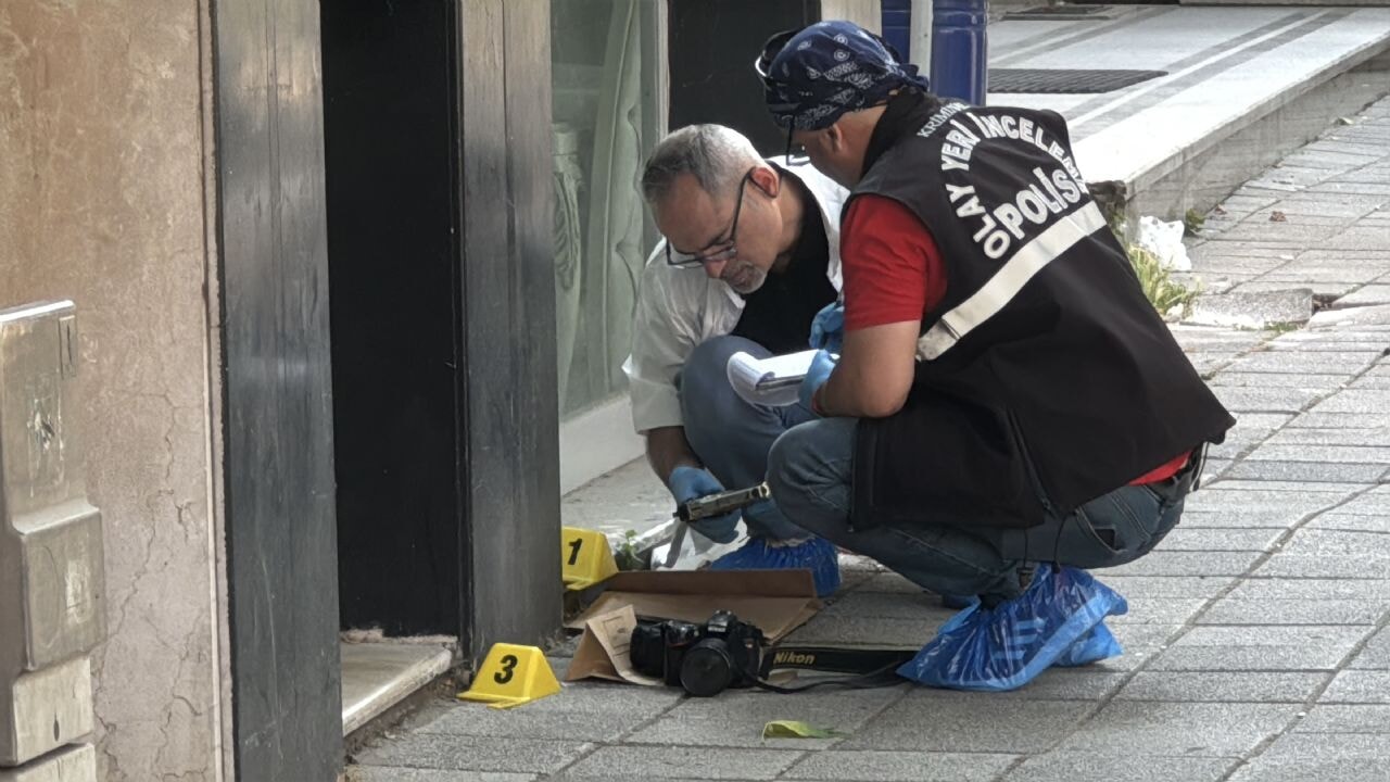 izmitte silahli saldiri sonucu olum olayla ilgili genis capli sorusturma Ve4QITHL