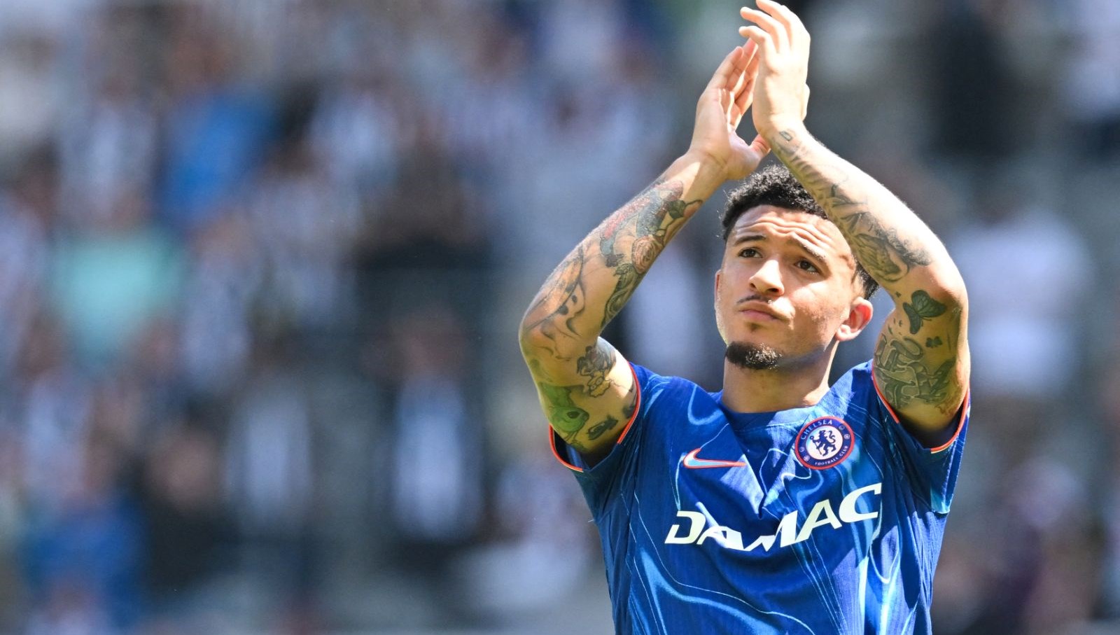 jadon sancho kimdir fenerbahce transfer gundemindeki jadon sancho kac yasinda nereli s5KXd9sD