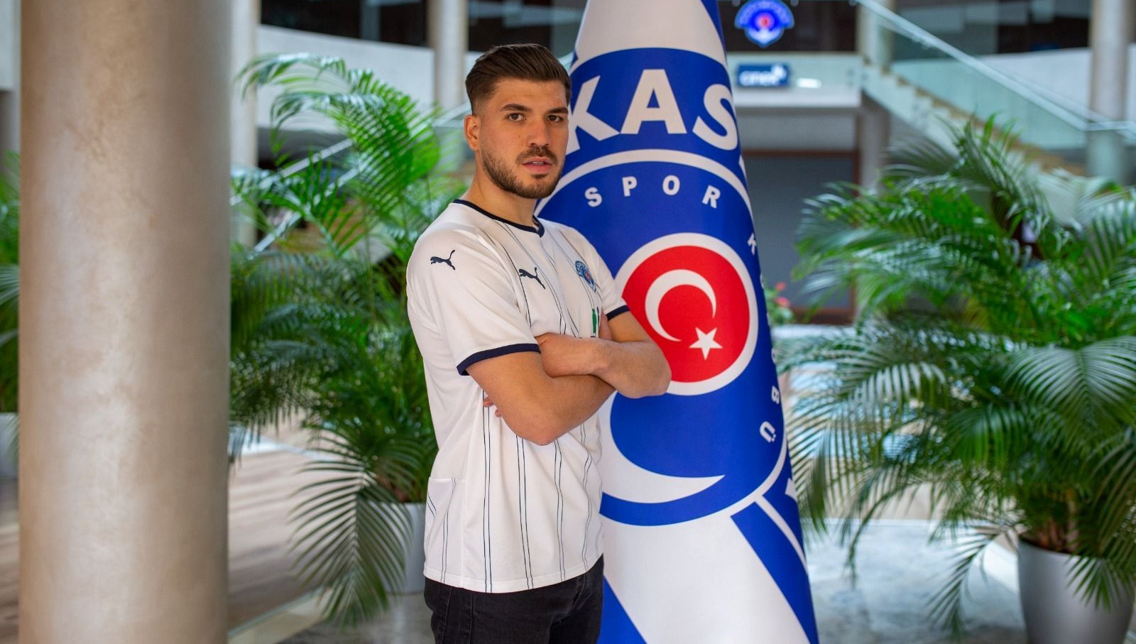 muhtesem ligden bedavayagidiyor avrupa ya da suudi arabistan 8myYd6wG