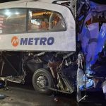 sakaryada feci kaza yolcu otobusu tira carpti HuxSwgXL