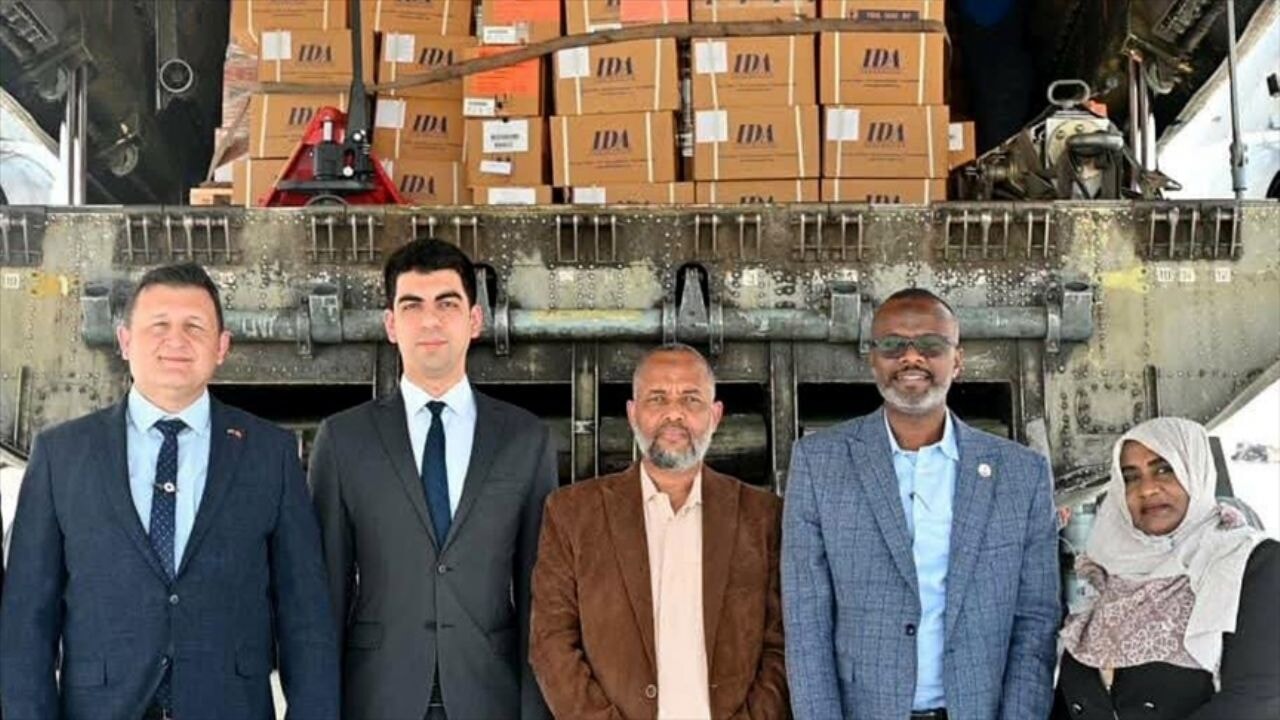 sudandaki kolera salginina karsi turkiye harekete gecti dI9sbqFk