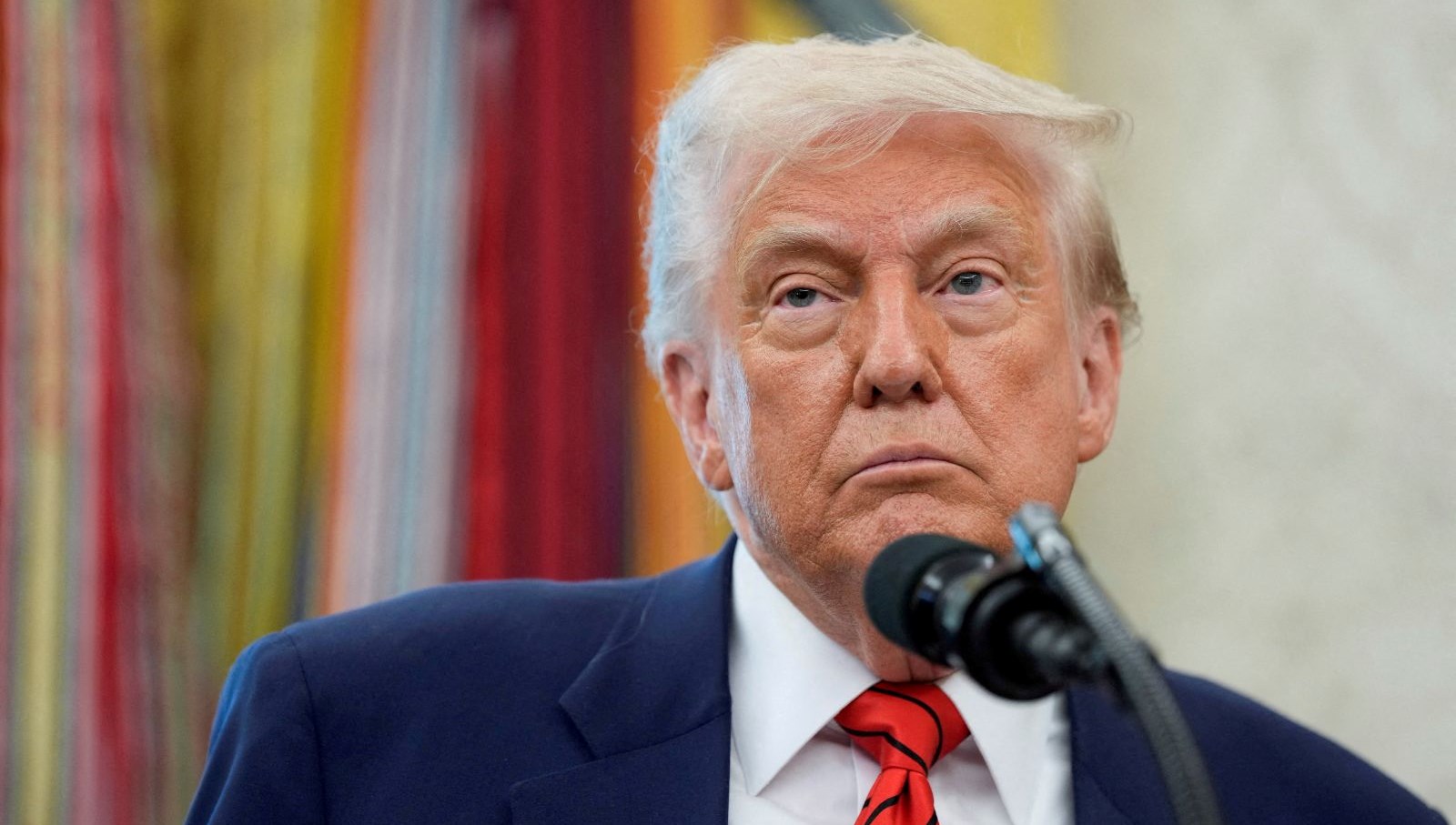 trumpin siyasetleri bu kere beyzbola tasindi yetkililer stadyuma alinmadi WrIYrKOa