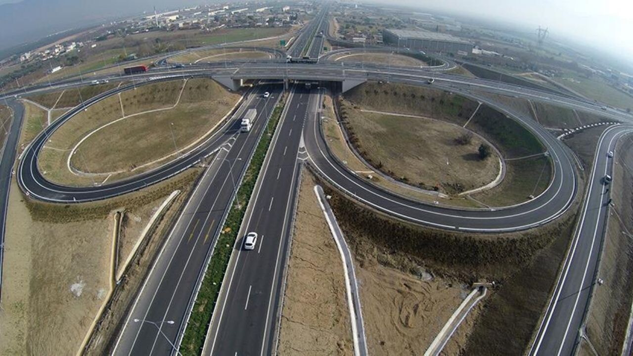 turkiye genelinde 10 buyuk yolda trafik uyarisi S7PIdu2Y