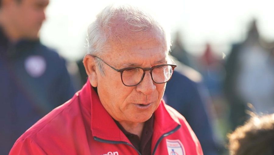 altinorduda lider ozkan emekli oldu jKbRva5j