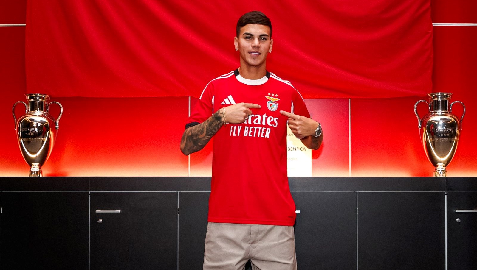 Benfica, Orkun Kökçü yerine getirilen ismi resmen açıkladı! 71 benfica orkun kokcu yerine getirilen ismi resmen acikladi 6g6RS9fW