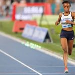 chebetten tarihi rekor 14 dakikayi asan birinci bayan TA9RSkr9