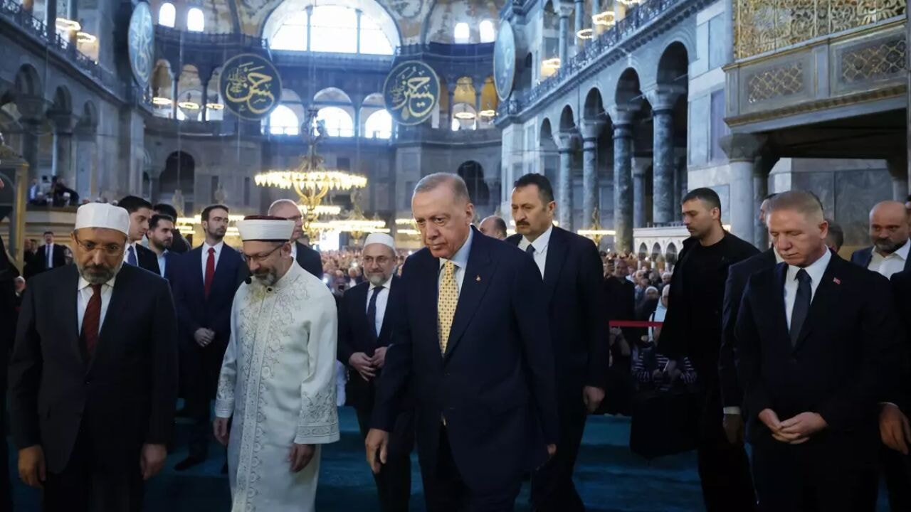 cumhurbaskanligi kararnamesiyle zincirler kirildi WS5pe4N6