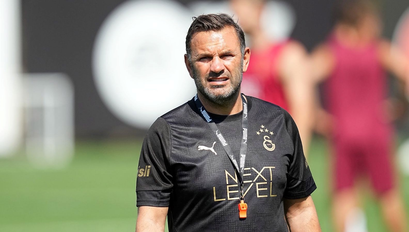 Galatasaray, Avusturya'ya gitti: Hazırlık maçı programı 71 galatasaray avusturyaya gitti hazirlik maci programi jzOYfv4e