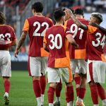 galatasaray yeni donem oncesi taraftariyla bulusuyor KK2XywHY