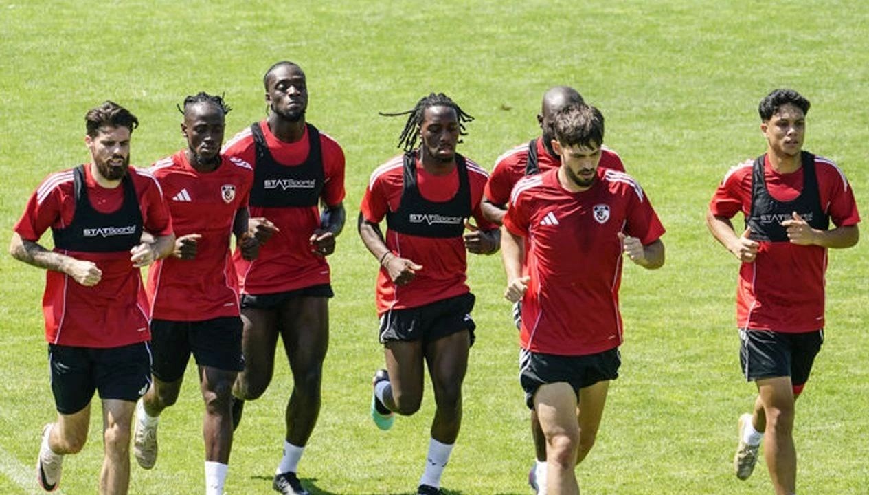 gaziantep fkde 8 futbolcu ile yollar ayrildi Ele1NLg6