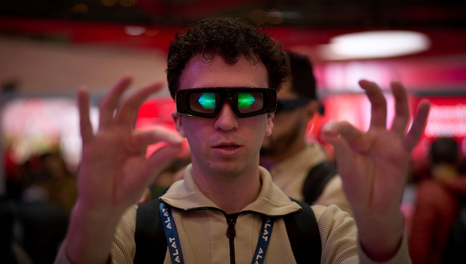 gelecegin modasiakilli kupe ve kolyeler yolda BIiv9Fqd